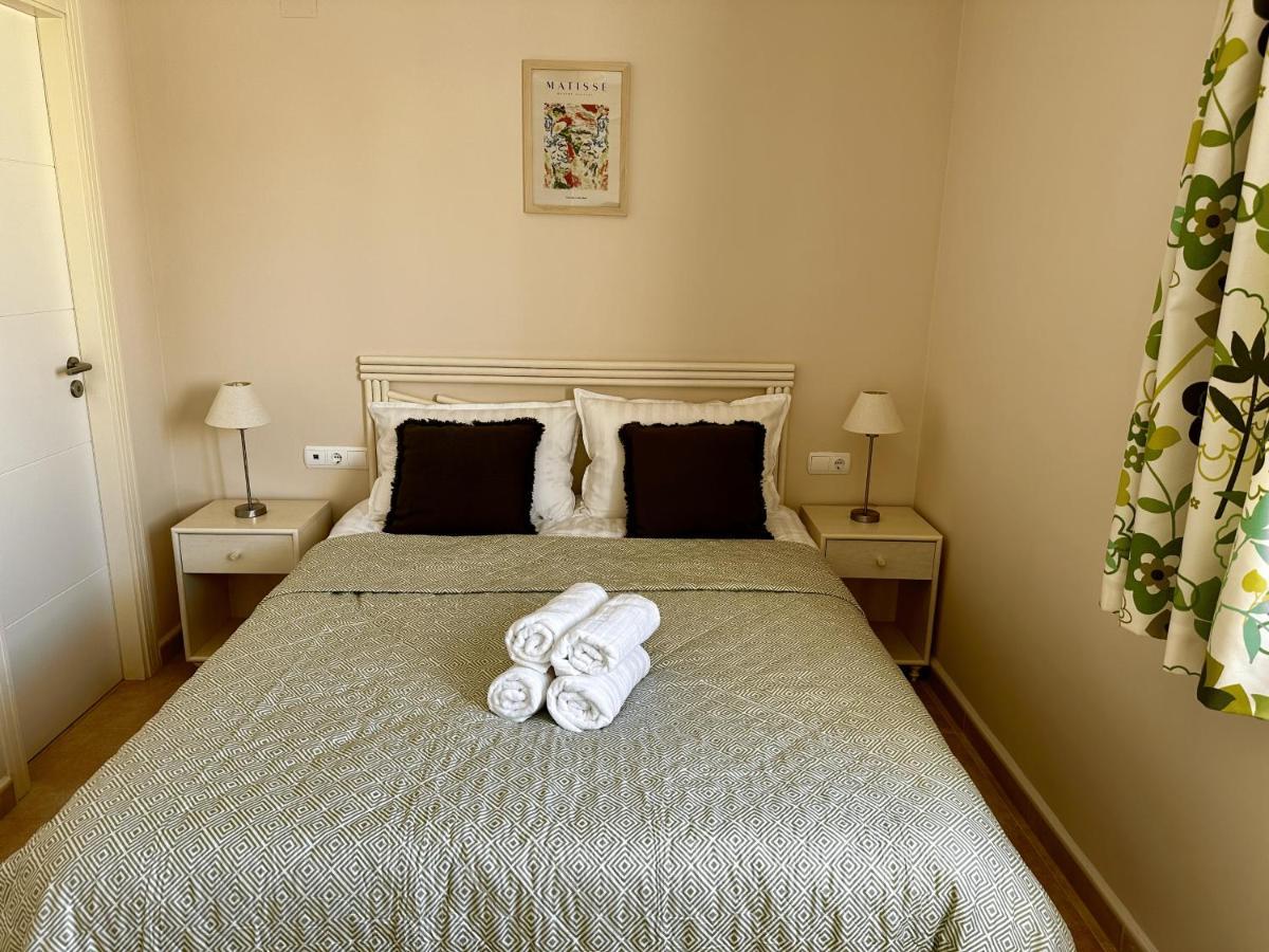 Esmeralda Suites 칼페 외부 사진